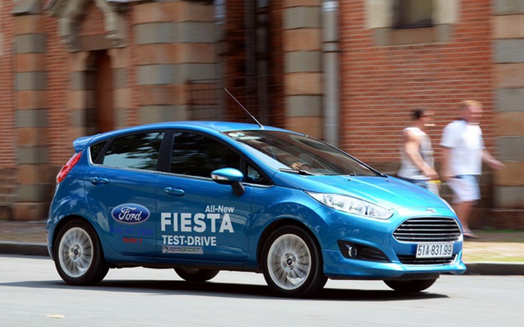 Lái Fiesta Ecoboost đi tìm chút hương phố phường